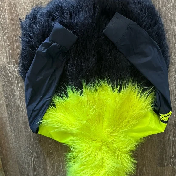 pre owned great condition Nike x sacai medium faux jacket!!!! - Picture 6 of 6